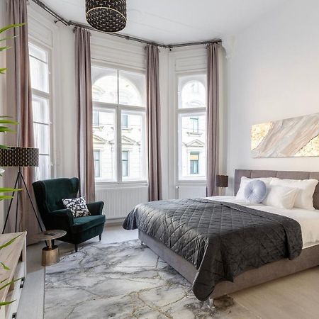 Lh Gallery Apartments Budapest Kültér fotó
