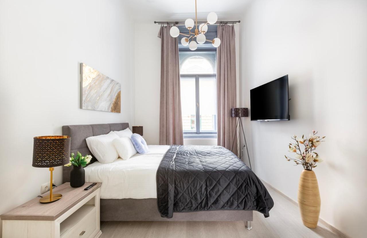 Lh Gallery Apartments Budapest Kültér fotó