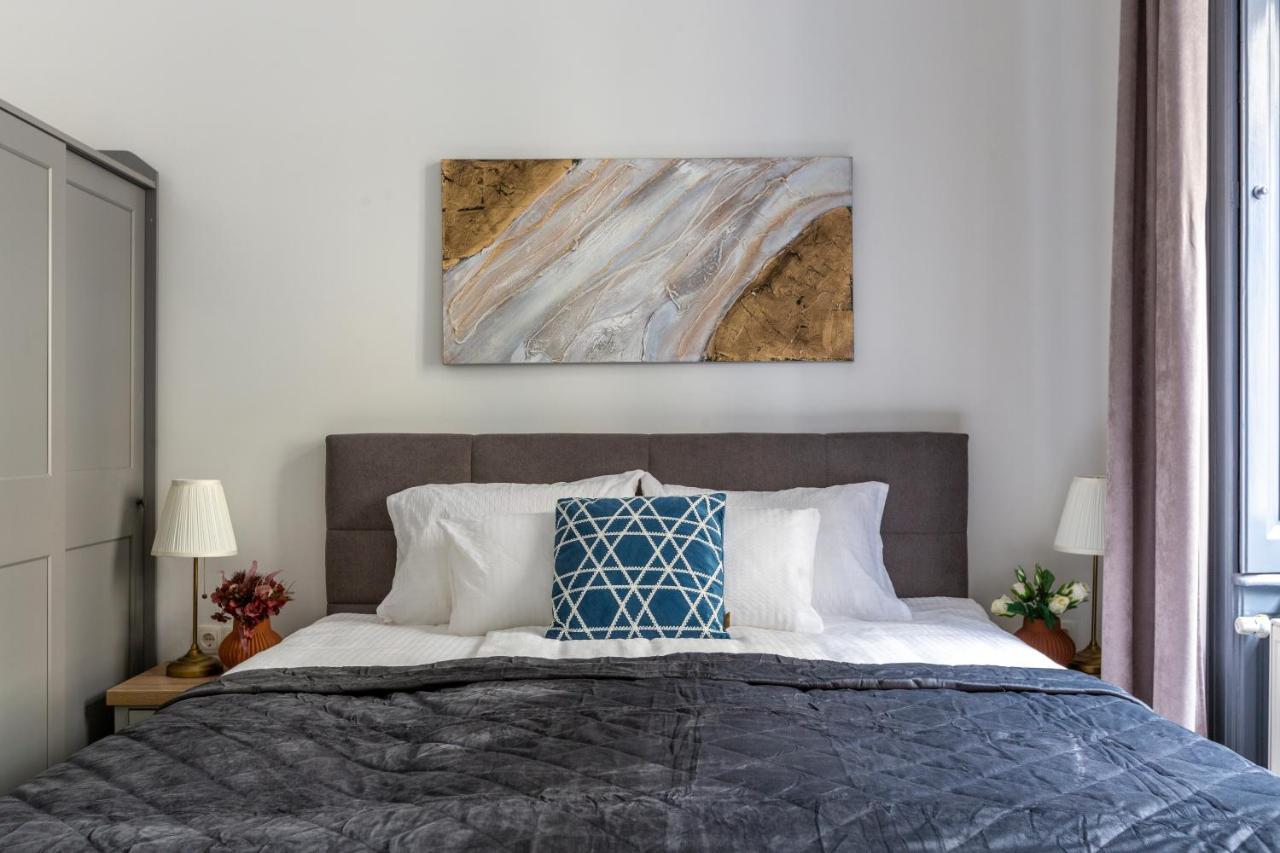 Lh Gallery Apartments Budapest Kültér fotó